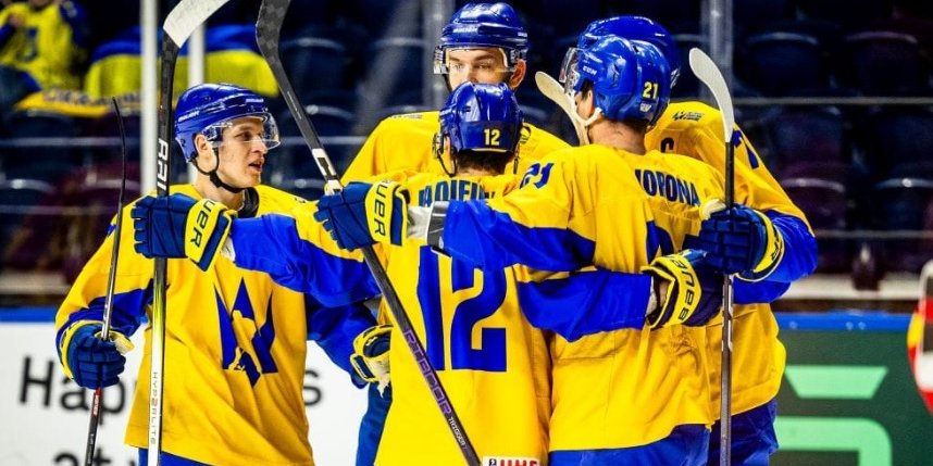 Украинцы — фавориты ЧМ (Фото: IIHF)