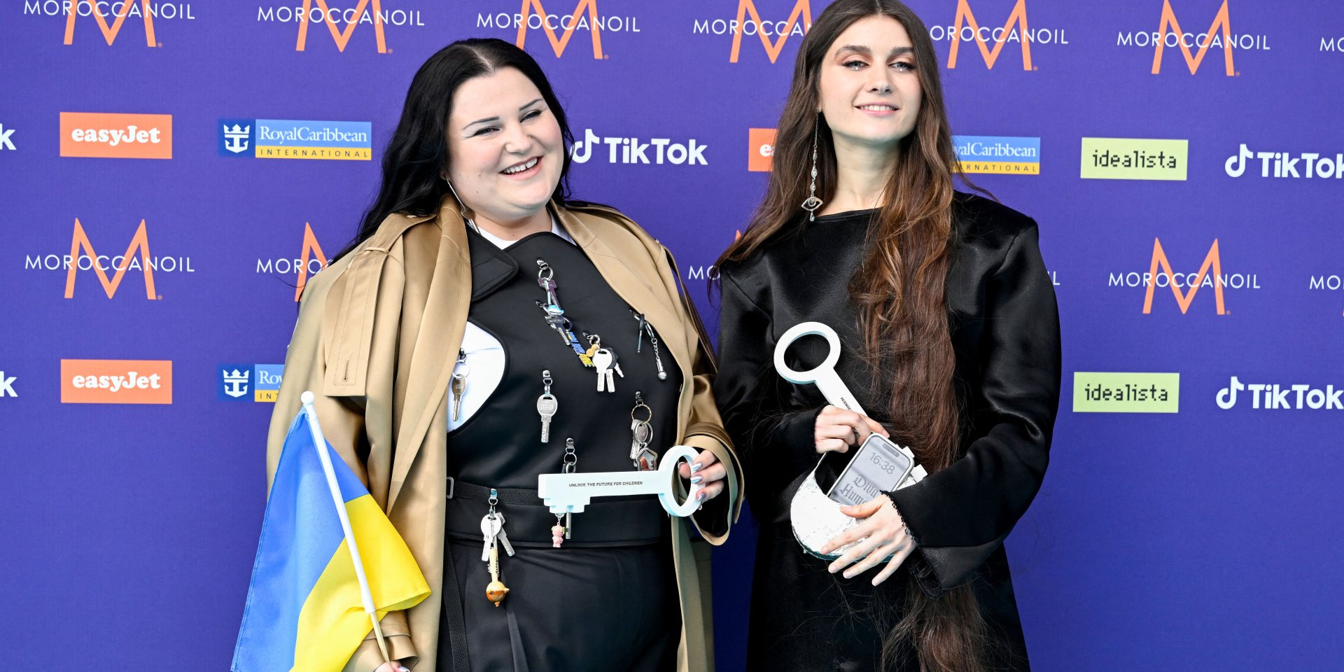 Alyona Alyona и Jerry Heil (Фото: TT News Agency/Jessica Gow via REUTERS)