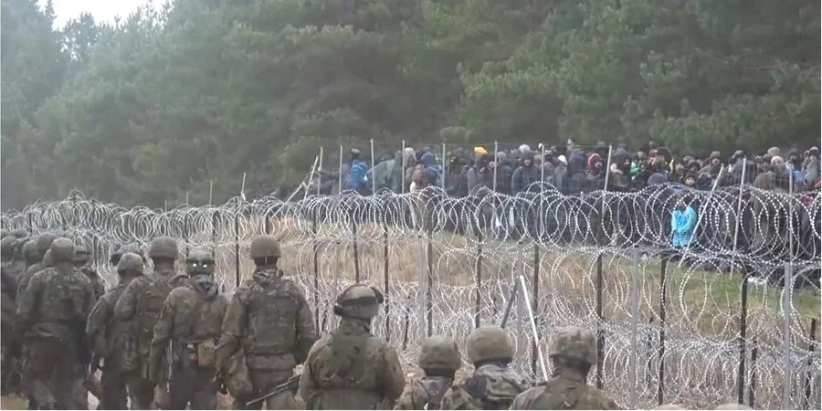 Мигранты пытались прорвать белорусско-польскую границу, сентябрь 2023 года (Фото: Скриншот из видео Ministerstwo Obrony Narodowej / Twitter)