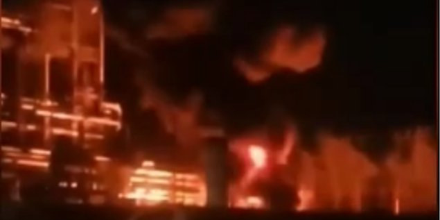 Fire at the First Plant refinery in Kaluga Oblast on May 10 (Photo: Video screenshot/Astra/Telegram)