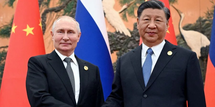 Russian dictator Putin with Chinese President Xi Jinping in Beijing on October 18, 2023 (Photo: Sputnik/Sergei Guneev/Pool via REUTERS)