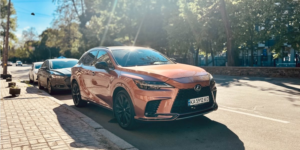 Детальний тест-драйв Lexus RX (Фото: NV)