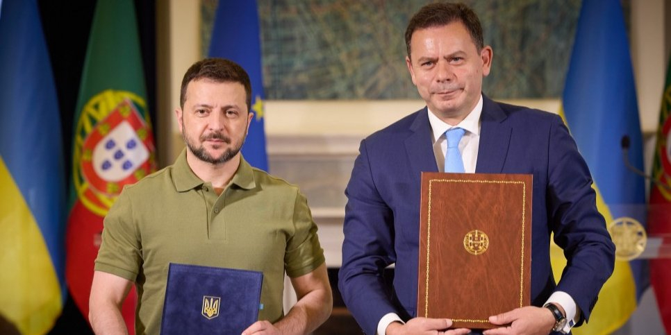 Volodymyr Zelenskyy and Portuguese PM Luís Montenegro