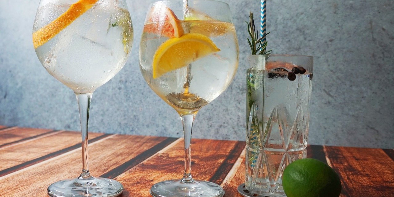 Коктейлі (Фото: CocktailTime/pixabay)