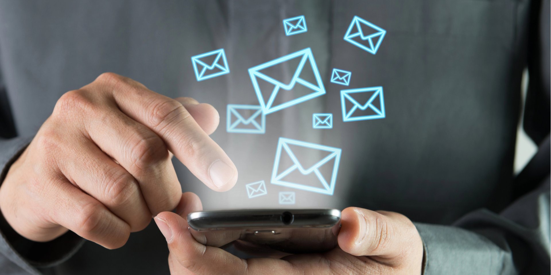 Самая большая ошибка в SMS-переписке: эксперт по этикету раскрывает, что вы делаете не так (Фото: shirotie/depositphotos)