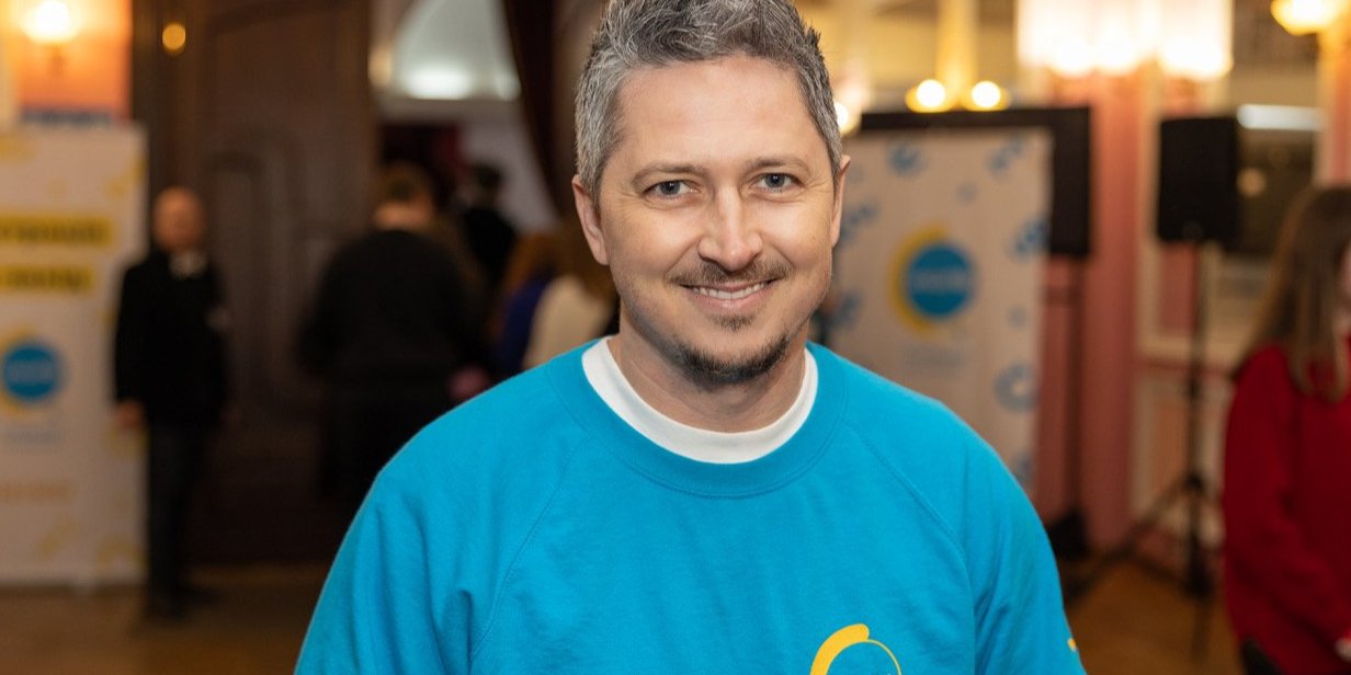 Олександр Педан поділився батьківським досвідом (Фото: @ЮНІСЕФ Україна)