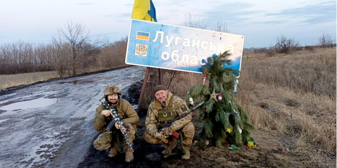 Микола та Георгій під час несення служби (Фото: Архів Миколи Ковальова/Суспільне Донбас)