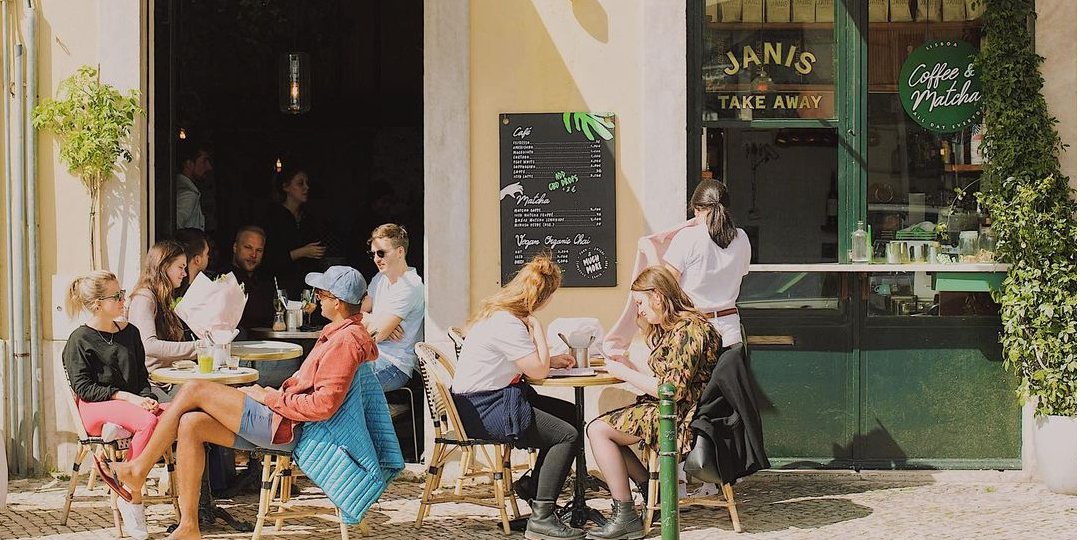 Лучшие города в Европе, чтобы выпить кофе (Фото: Instagram @thecoffeetographer)