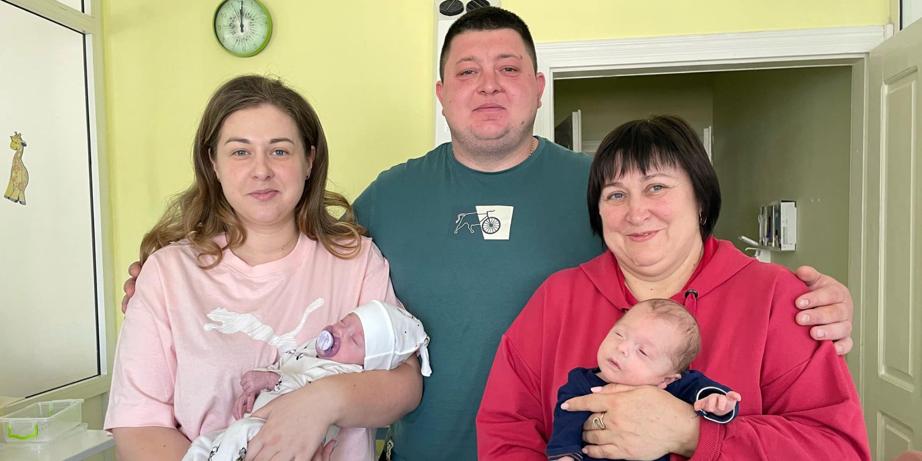 Двійнят виписали додому (Фото: Перше медичне об'єднання Львова)