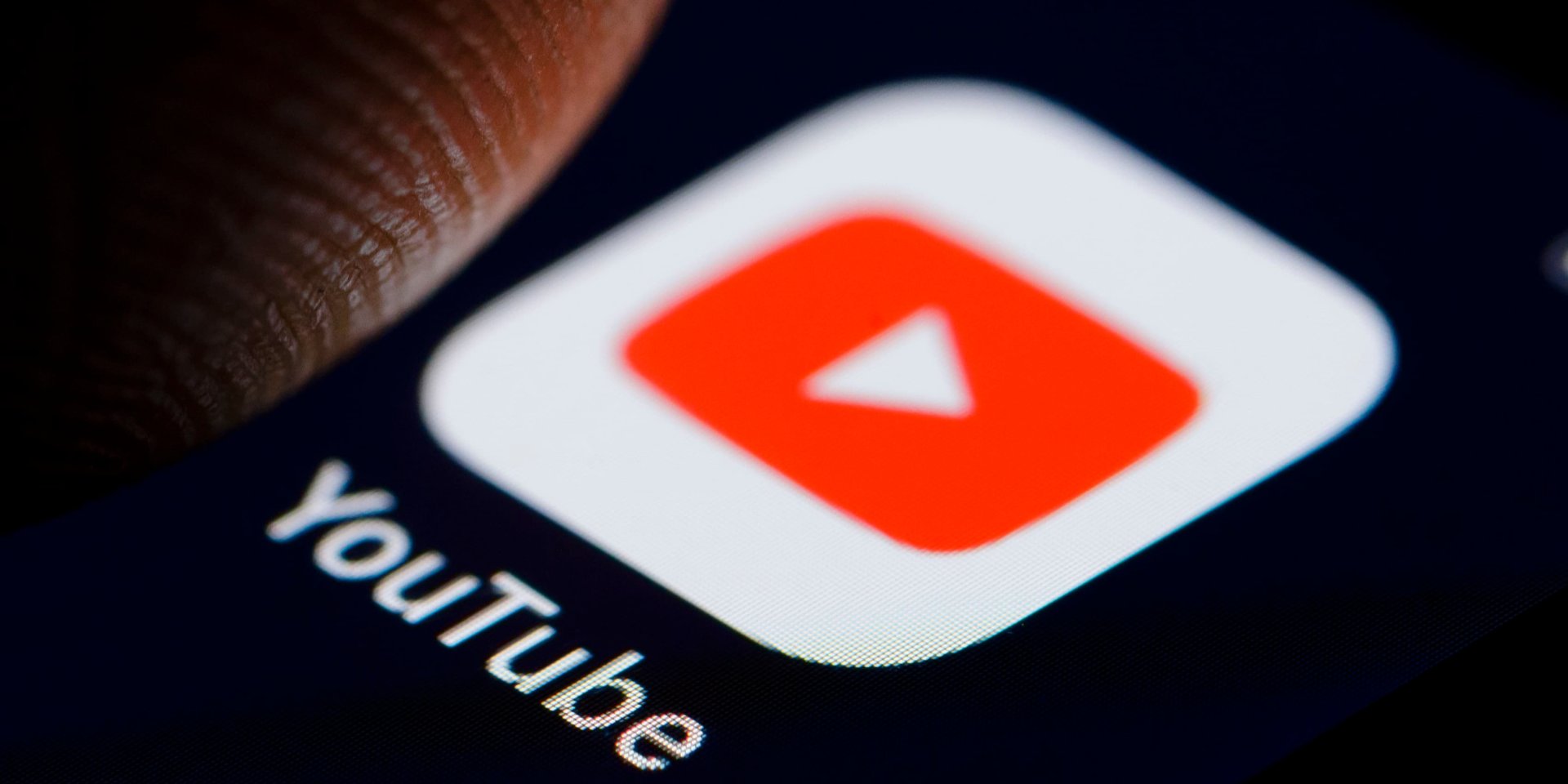 YouTube (Фото: FlipWeb)