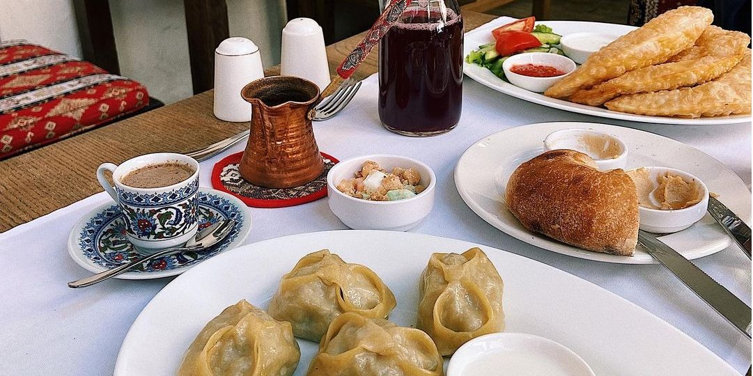 Кримськотатарська кухня (Фото: Instagram @darialatayko)