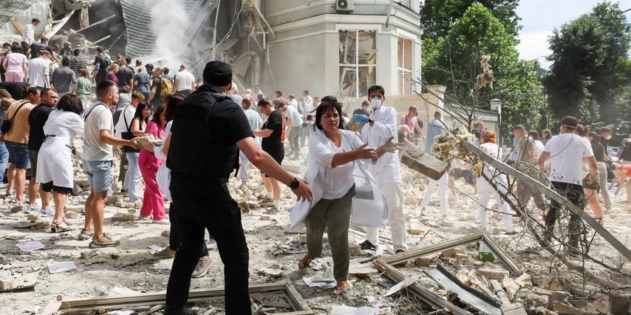 Russian attack on Okhmatdyt children's hospital in Kyiv on July 8 (Photo: REUTERS/Gleb Garanich)