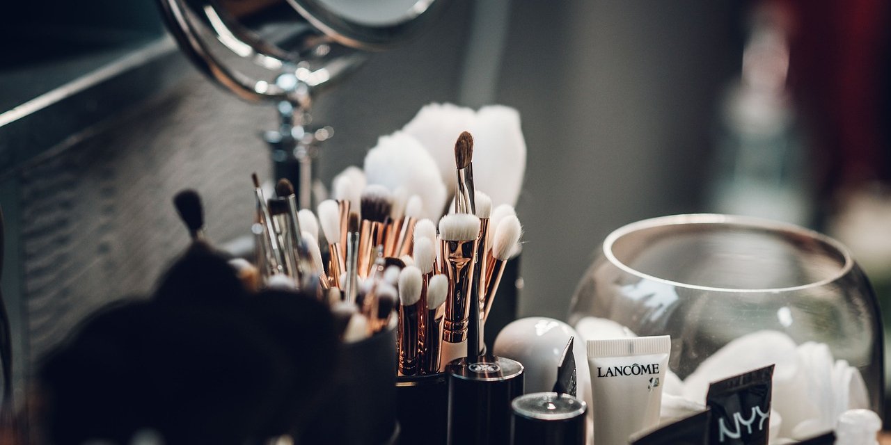 Продажі косметики зростають (Фото: pixabay)