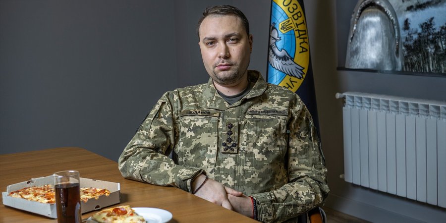 Меню голови ГУРу: Кирило Буданов зізнається, що любить гостру піцу пепероні (Фото:Олександр Мєдвєдєв)