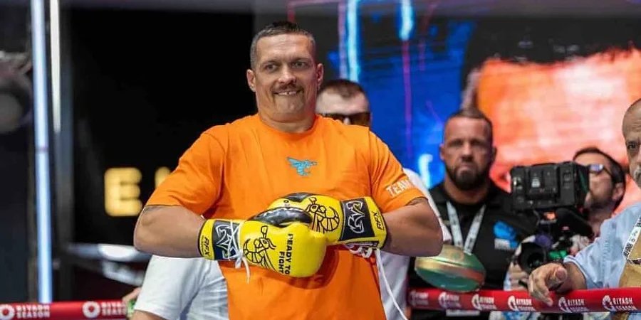Олександр Усик (Фото: instagram.com/usykaa)