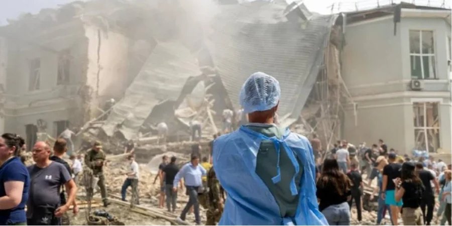 Охматдет после удара россиян 8 июля (Фото: Минздрав Украины)