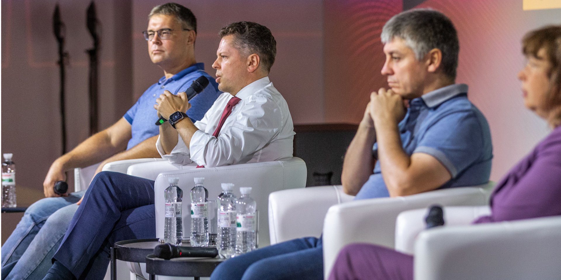 Під час заходу «Майбутнє української енергетики. Діалоги з NV» бізнесмени розповіли, як готуються до блекаутів (Фото: NV)