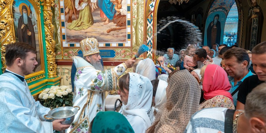 «РПЦ — террористическая организация». Как избавимся от тех, кто думает, что благодать распространяется по трубам Газпрома — интервью с религиоведом