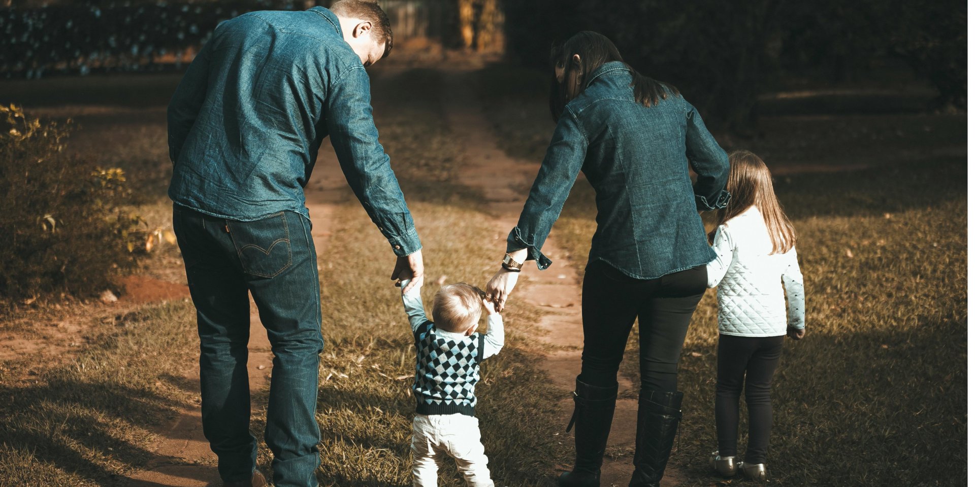 Привітання на 1 вересня для батьків. Ілюстративне фото (Фото: pexels.com/Vidal Balielo Jr)
