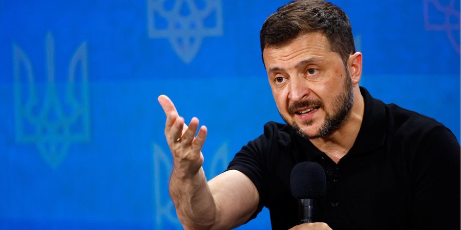 «Нельзя подыгрывать». Зеленский заявил, что диалог с Путиным пока не имеет смысла, ведь он хочет забрать 30% украинской территории