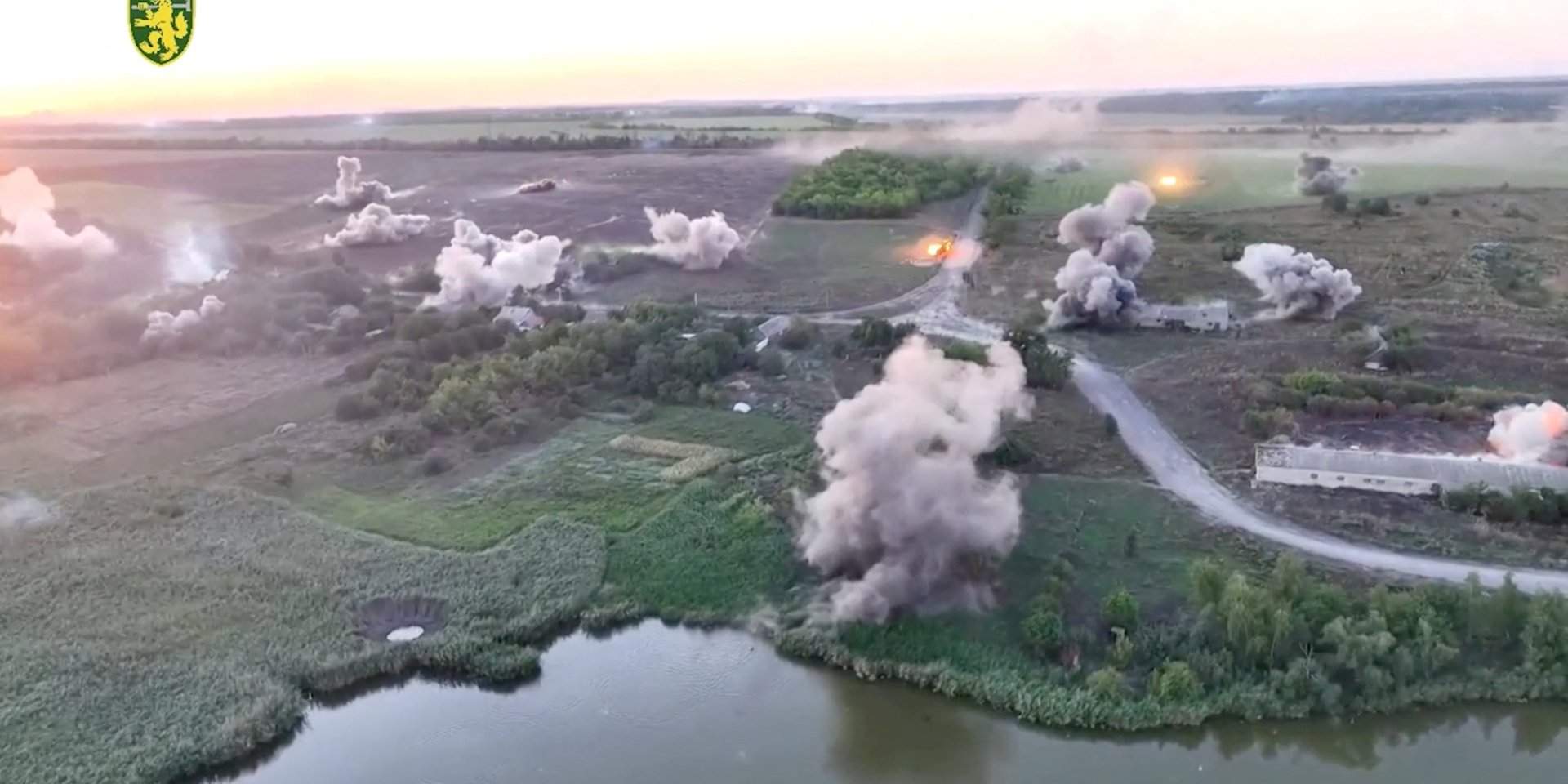 Artillery strikes on Russian troops in Novozhelanny west of Pokrovsk, frame of the video released on Aug. 21, 2024 (Photo: Reuters TV/68TH SEPARATE JAEGER BRIGADE 'OLEKSY DOVBUSHA'/Handout via REUTERS)