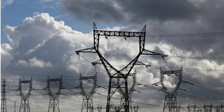 Ukraine faces emergency power outages (Photo: Pascal Rossignol / Reuters)