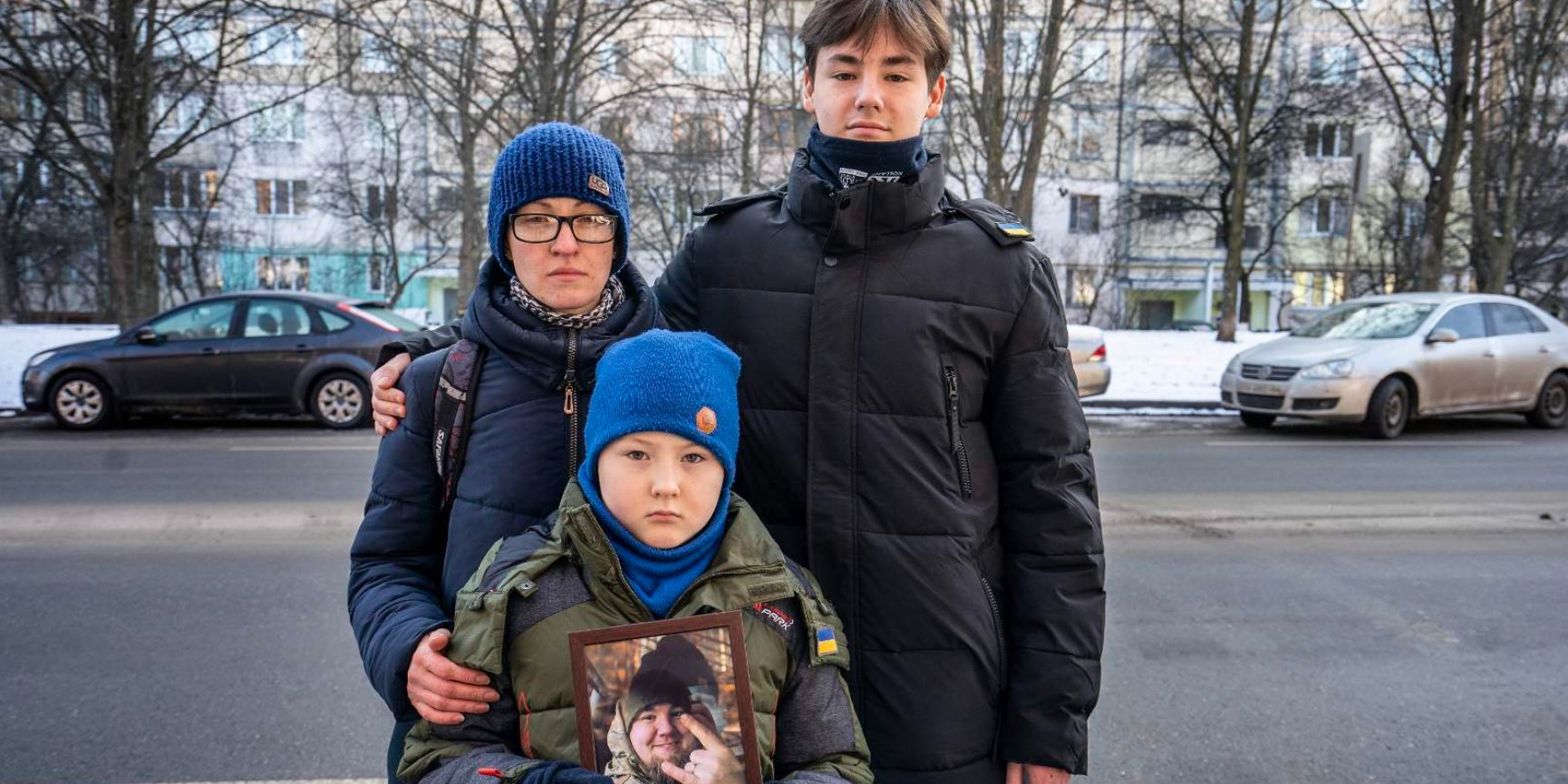 17-летний Егор с мамой и братом (Фото: Предоставлено БФ Дети Героев)