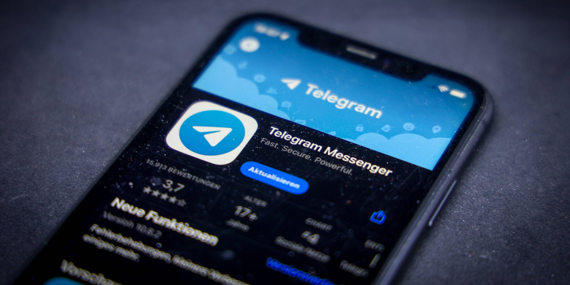 В Украине военным запретили пользоваться Telegram (Фото: IMAGO/Rüdiger Wölk через Reuters)