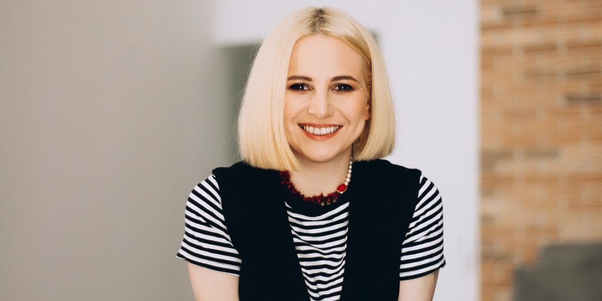 Эмма Антонюк ответила Арестовичу на оскорбительное сообщение (Фото: Instagram emmocean)