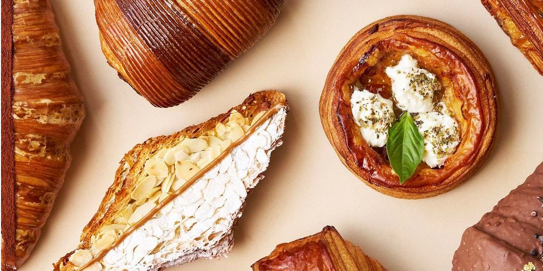 Новые необычные круассаны представили в Дубае (Фото: Инст @flakypastryae)