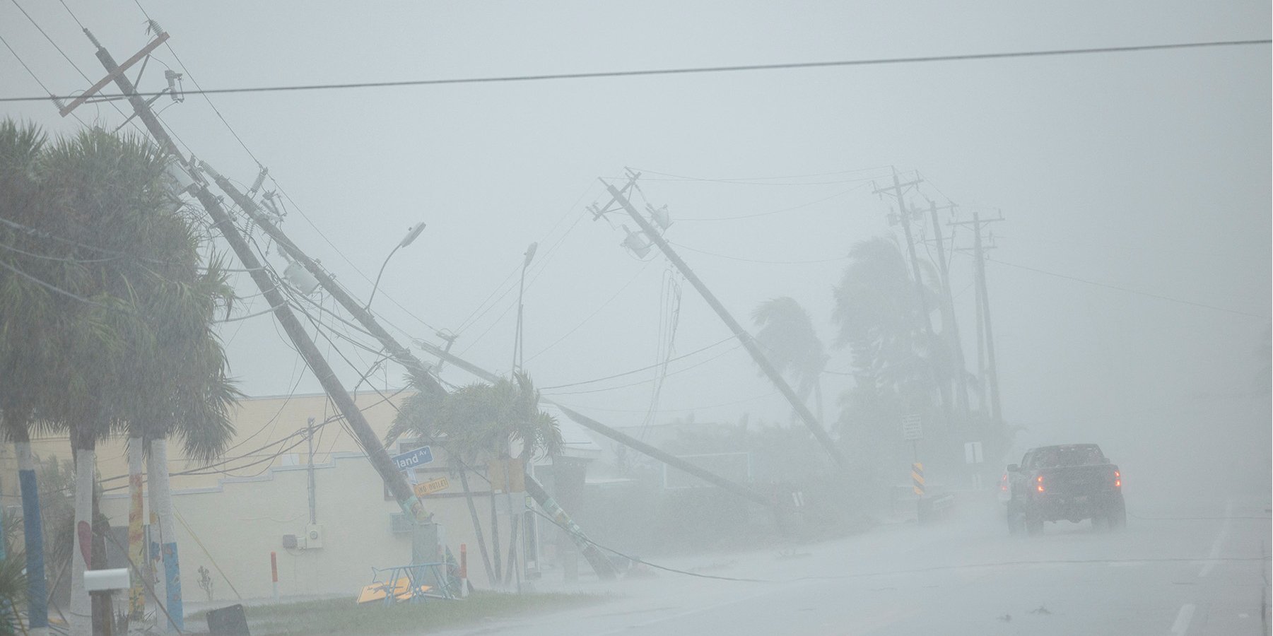 Форт-Майерс, Флорида (США), 9 октября. (Фото: REUTERS/Ricardo Arduengo)