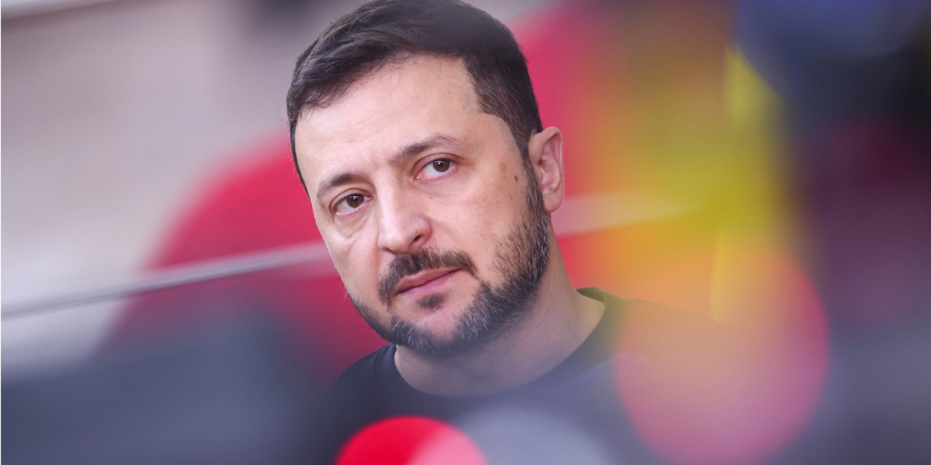 Владимир Зеленский в Брюсселе перед презентацией плана победы в Евросовете, 17 октября 2024 года (Фото: REUTERS/Johanna Geron)