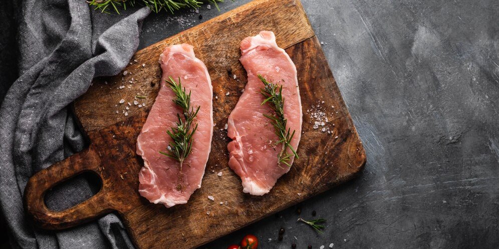 Вот как разморозить мясо (Фото: freepik/freepik)