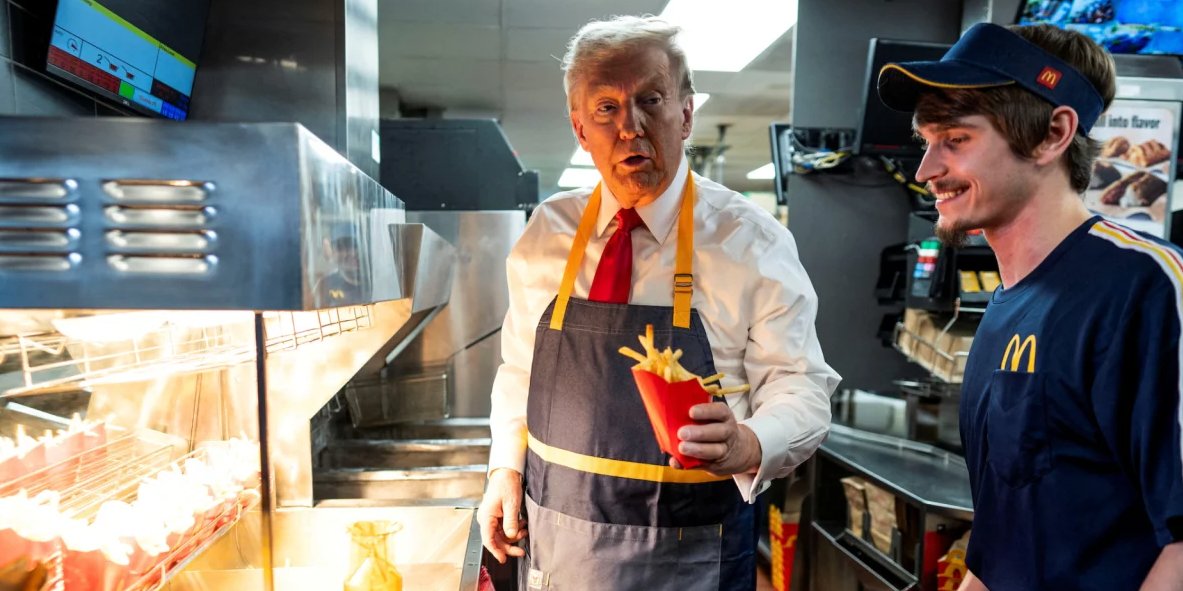 Кандидат в президенты США Дональд Трамп в McDonald’s в Пенсильвании (Фото: Doug Mills/Pool via REUTERS)