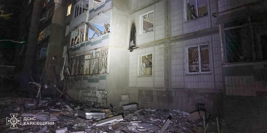 Оккупанты попали по&nbsp;многоэтажке в&nbsp;Харькове: пострадали семь человек, среди них есть ребенок