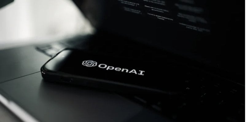Інструмент OpenAI залишається надпопулярним попри проблеми (Фото: UNSPLASH)
