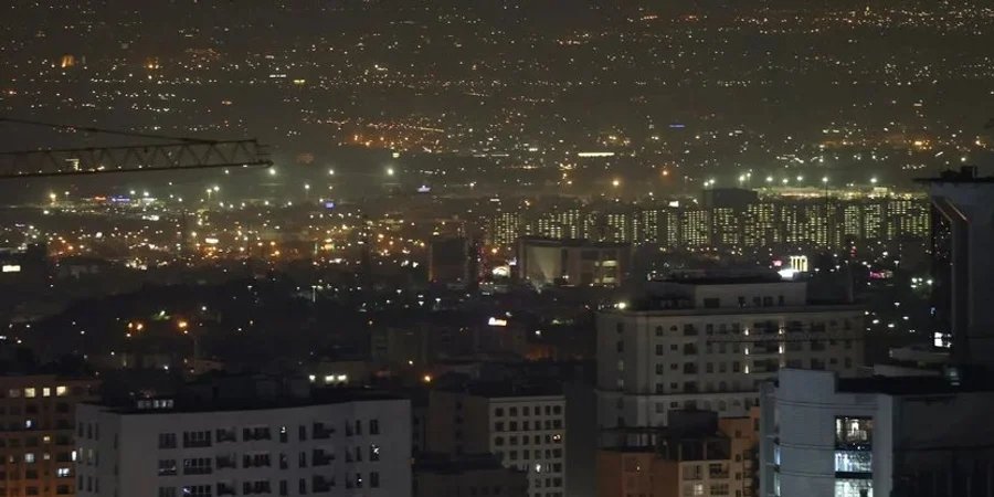 Тегеран после нескольких взрывов 26 октября 2024 года (Фото: Majid Asgaripour/WANA via REUTERS)