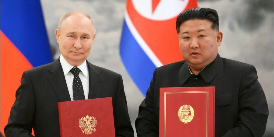 Диктаторы Владимир Путин и Ким Чен Ын во время церемонии подписания соглашения о «всеобъемлющем стратегическом партнерстве» (Фото: Sputnik/Kristina Kormilitsyna/Kremlin via REUTERS)