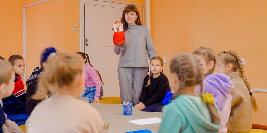 Новости компаний: Дети не&nbsp;должны нести бремя войны наедине: как работает психологическая поддержка в&nbsp;украинских школах