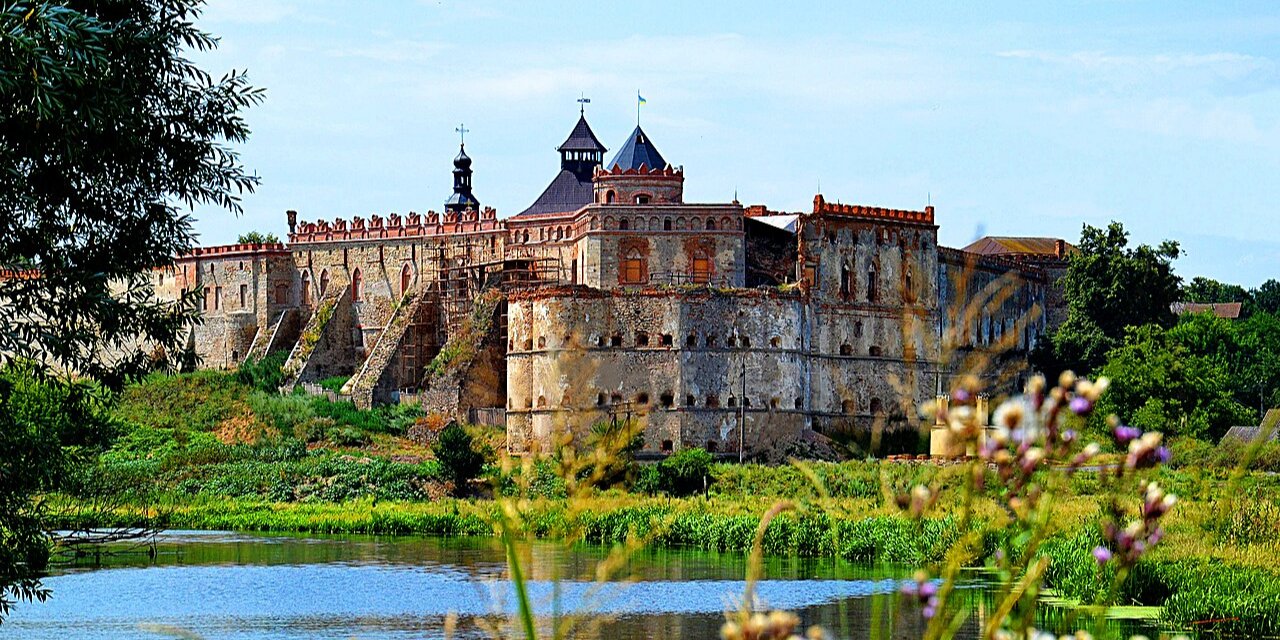 Меджибізький замок (Фото: wikipedia.org)