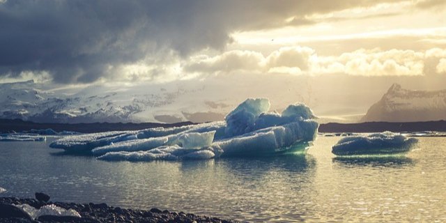 Льодовики Арктики тануть прискореними темпами (Фото: pixabay)