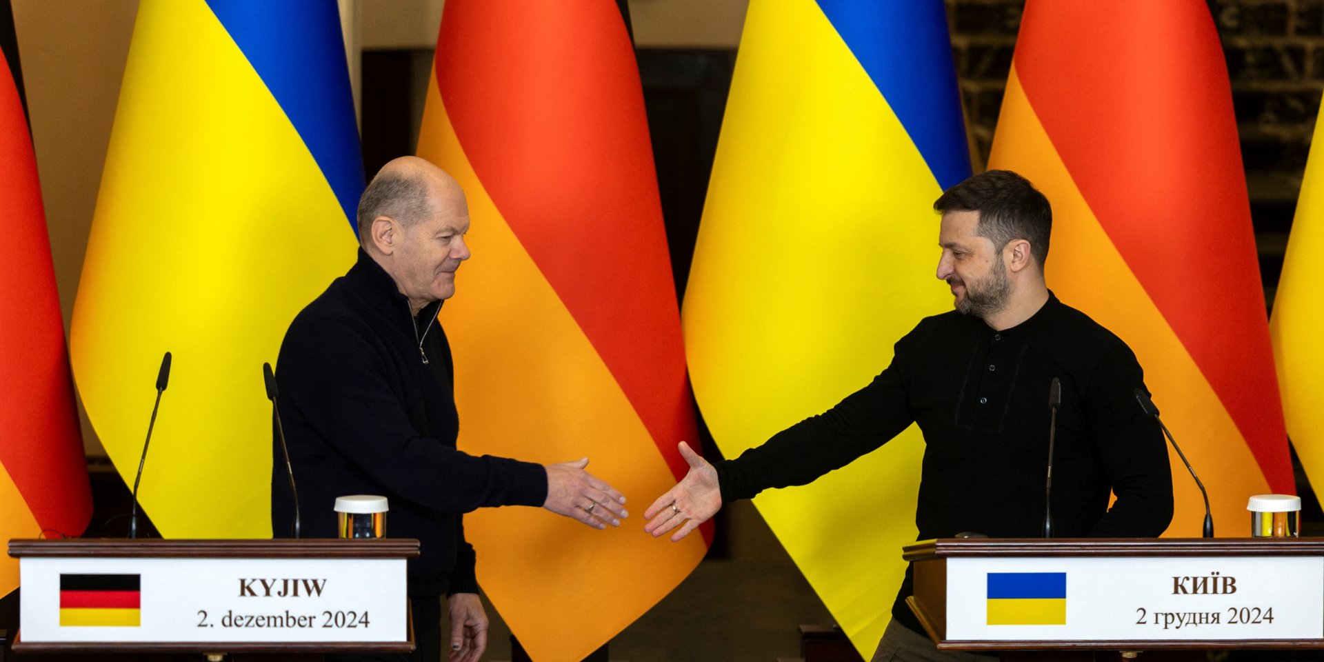 Канцлер Германии Олаф Шольц и президент Украины Владимир Зеленский в Киеве, 4 декабря, 2024 год (Фото: REUTERS/Thomas Peter)