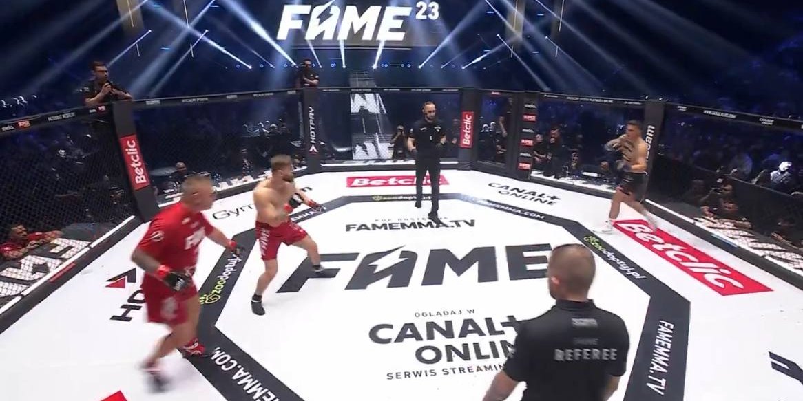 У Польщі один боєць бився проти двох (Фото: x.com/famemmatv)