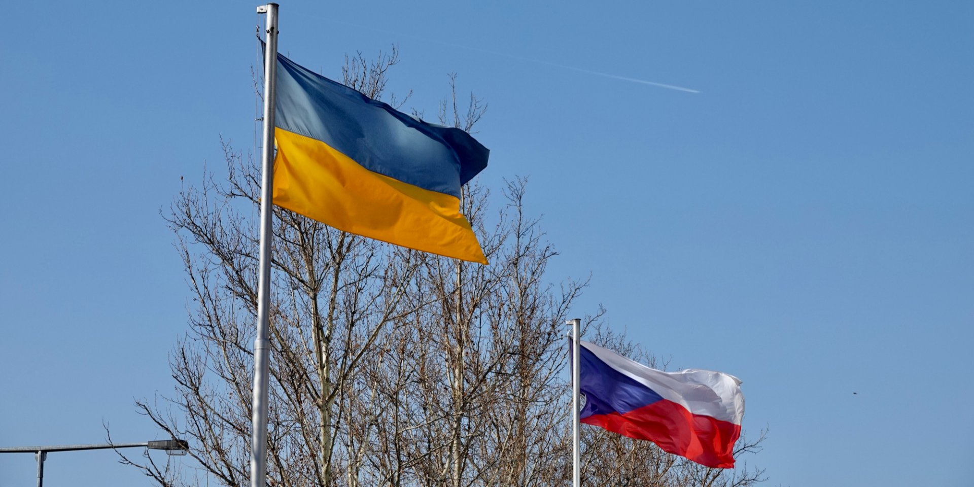 Гуманітарна допомога: Чехія для українців (Фото: Veebass via Depositphotos)