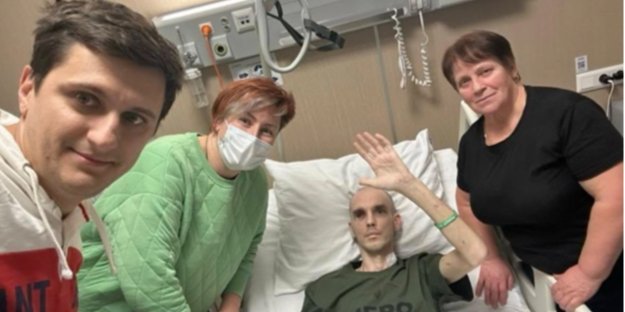 Іван залишається у гарному настрої та підтримує контакт із родиною (Фото: facebook.com/quick2reply)