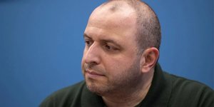 Міністр оборони України Рустем Умеров (Фото: Ukrainian Presidential Press Service/Handout via REUTERS)