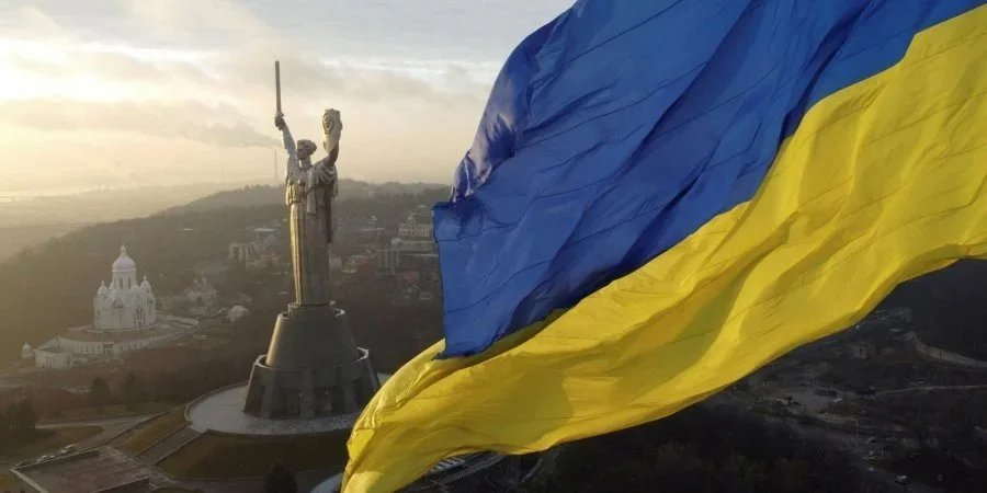 The draft law provides for multiple citizenship, as well as for citizens of a number of countries to obtain Ukrainian citizenship under a simplified procedure (Photo: REUTERS/Valentyn Ogirenko)