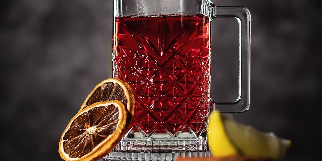 Як приготувати безалкогольні коктейлі (Фото: Instagram @viajantebar)