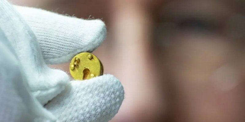 Крихітний замок розміром усього 1,2 на 1,1 сантиметра було піддано ретельному дослідженню за допомогою нейтронного комп’ютерного томографа (Фото: Ландшафтна асоціація Вестфалії-Ліппе (LWL))