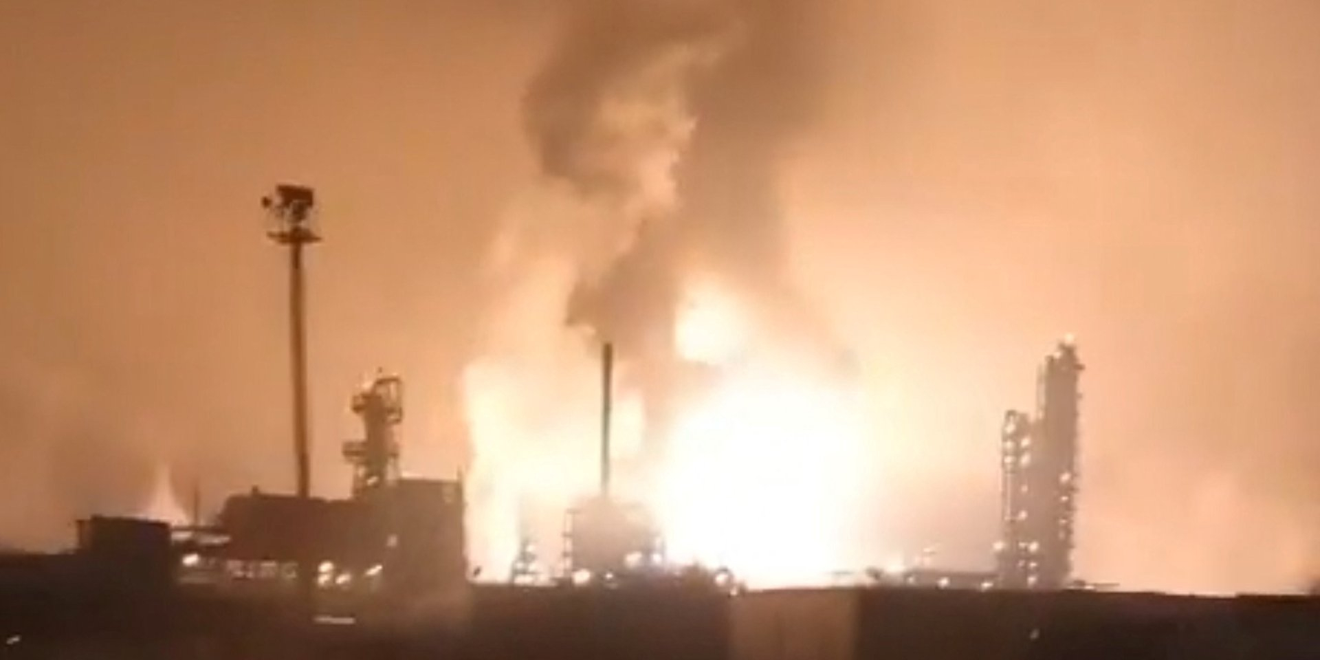 Fire caused by a drone attack in Russia’s Astrakhan Oblast on Feb. 3, 2025 (Photo: Social Media/via REUTERS)